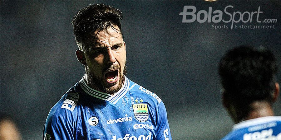 PSMS Vs Persib - Maung Bandung Unggul 2 Gol di Babak Pertama, Tuan Rumah Gagal Eksekusi Penalti