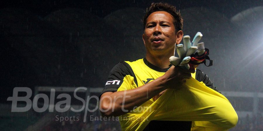 Kiper Senior Persib Bandung Latihan Terpisah