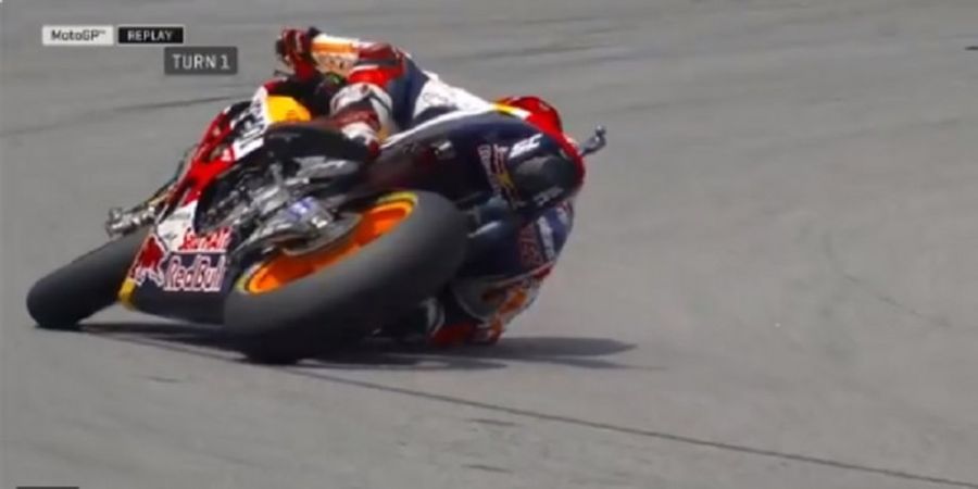 MotoGP Malaysia 2017 - 2 Pebalap Ini Alami Nasib Sial di Sesi Kualifikasi, Salah Satunya Marc Marquez