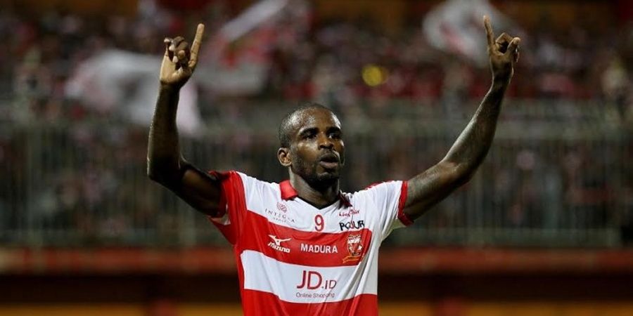 Gomes de Oliviera Puas dengan Komposisi Penyerang Madura United