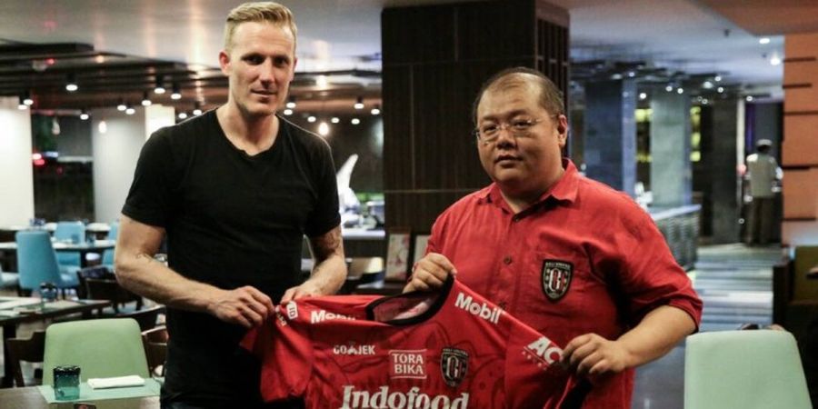 Dulu Diasuh Van Gaal, kini Berlabuh di Bali United