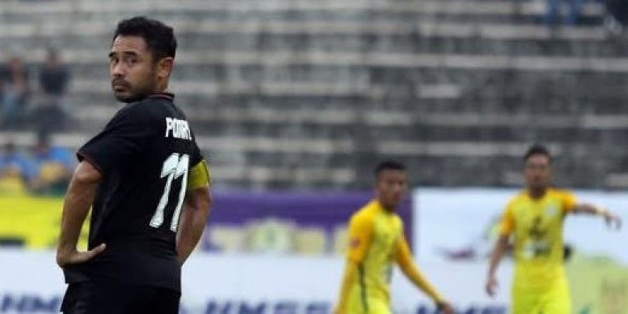 Ponaryo Astaman: Kami Bukan Robot!