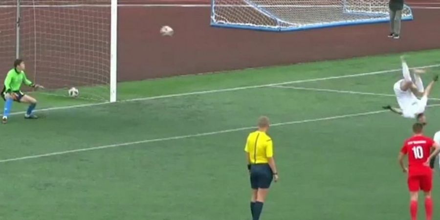 VIDEO - Pemain Muda Rubin Kazan Cetak Gol Lewat Sepakan Penalti Backflip