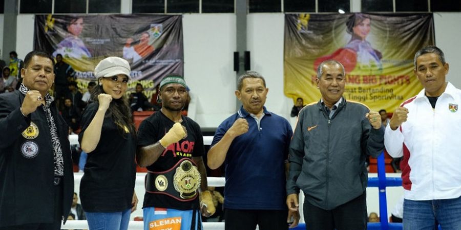 Magelang Big Fights 2018 - Pelipis Roy Muklis Berdarah, Duel Dihentikan