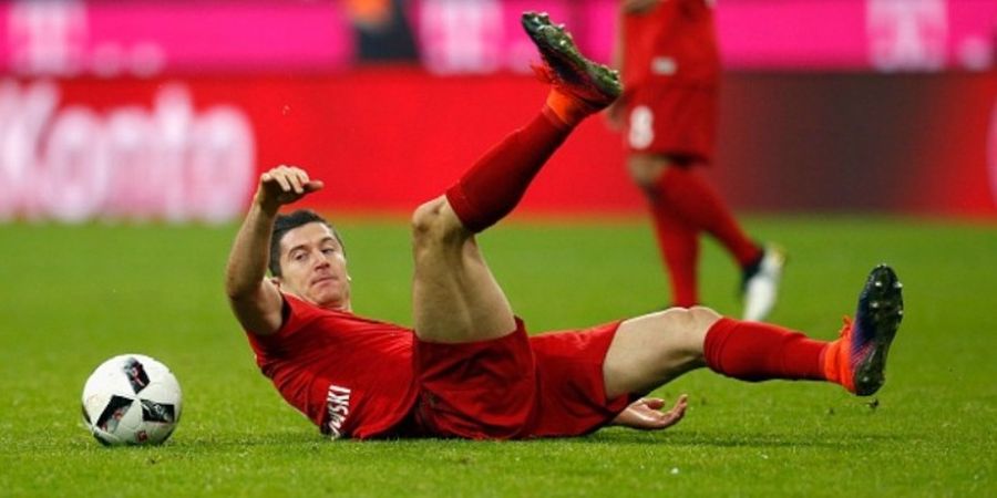 Gawat, Robert Lewandowski Cedera