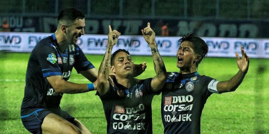 Arema FC Tempuh 6 Jam, Membawa 19 Pemain untuk Hadapi Madura United