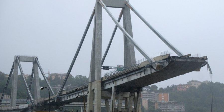 Tragedi Jembatan Runtuh di Genoa, Liga Italia Gelar Mengheningkan Cipta
