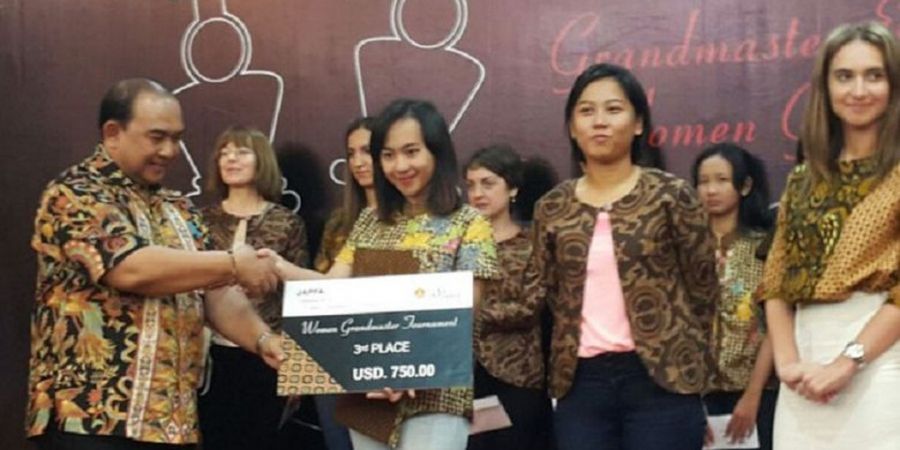 Pecatur Putri Indonesia Tembus Posisi 3 Besar pada Kejuaraan Catur Dunia di Solo