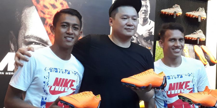 Kala Dua Bintang Indonesia Jatuh Cinta dengan Sepatu Nike