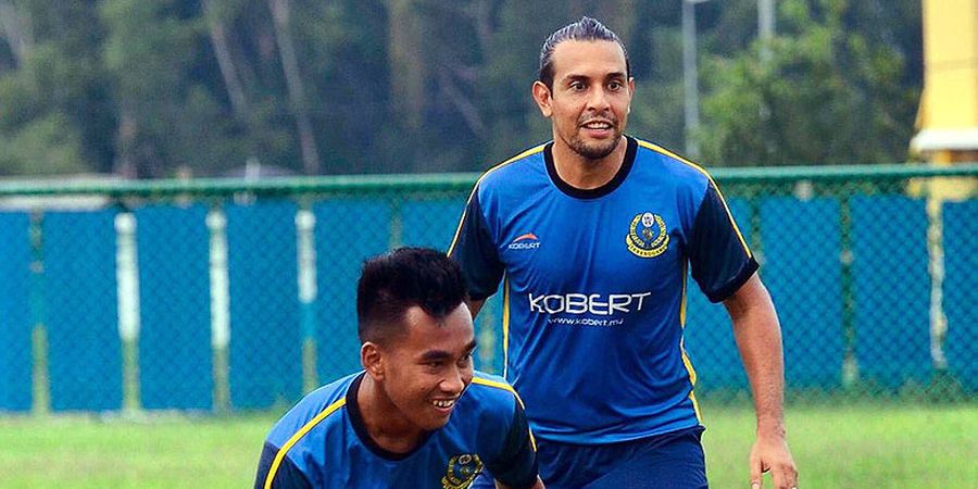 Rayuan Gustavo Lopez Membuat Manajemen Arema FC Berpikir Ulang