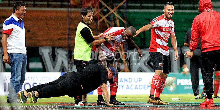 Gomes De Oliveira Tak Kesulitan Latih Banyak Pemain Bintang di Madura United