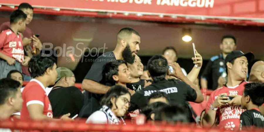Sylvano Comvalius Tak Tutup Kemungkinan Kembali ke Bali United