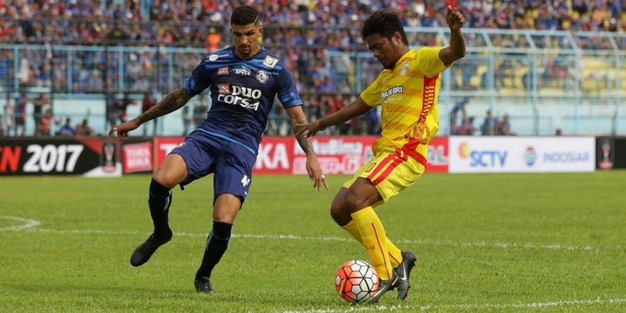 Arema FC Menang, Pemainnya Masih Grogi