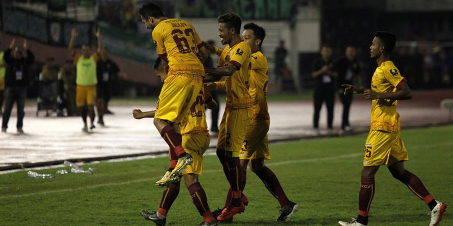 VIDEO - Dua Pemain Sriwijaya FC Cetak Rekor di Piala Presiden