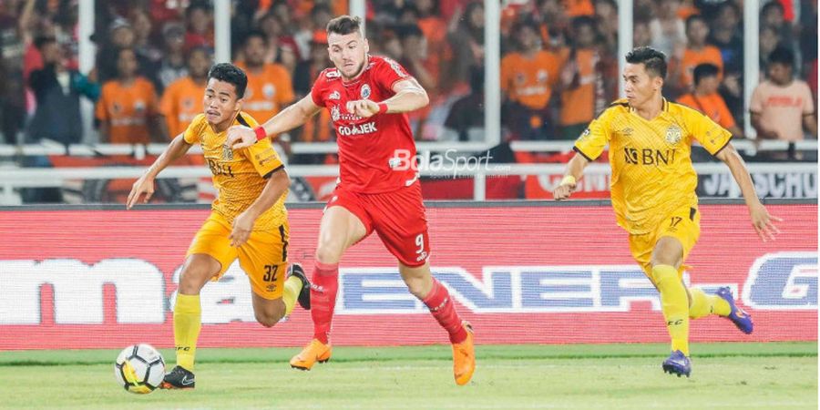 Fenomena Sepak Bola Indonesia: Meninggalkan dan Ditinggalkan Sponsor