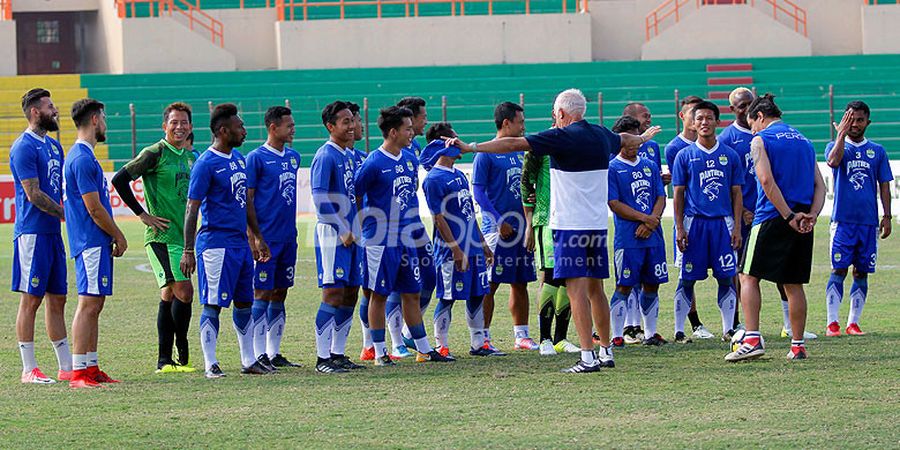 Mario Gomez Bawa 21 Pemain untuk Hadapi Madura United, Ini Daftarnya