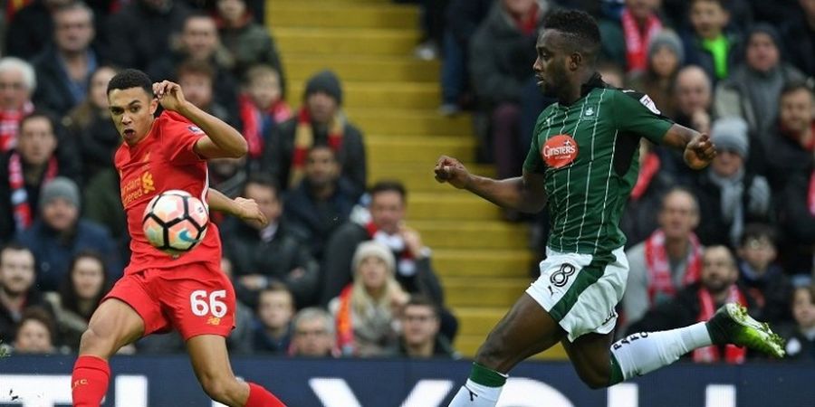 Klub Kasta Keempat Inggris Imbangi Liverpool di Anfield