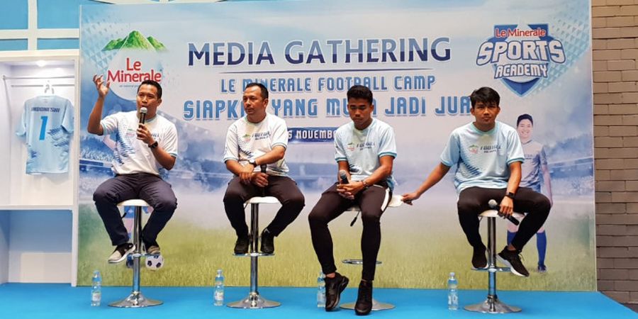 Le Minerale Football Camp Siapkan Pemain Muda Indonesia untuk Jadi Pesepak Bola Pro