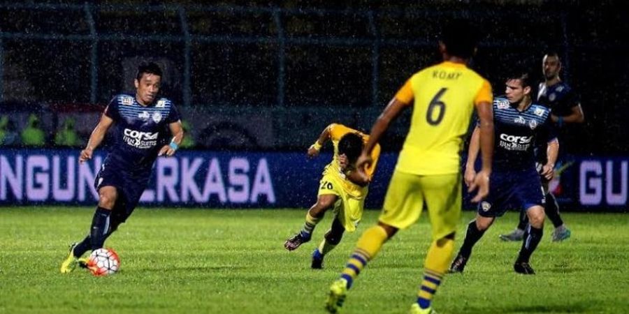 Arema Tak Pernah Merasa Aman di Klasemen TSC