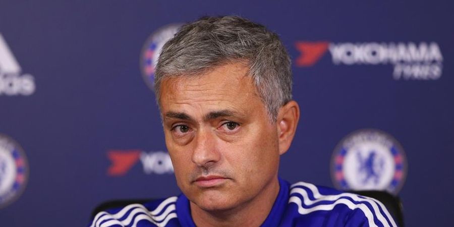 Mourinho: Tom Cruise Mungkin Bisa Bawa Chelsea Juara