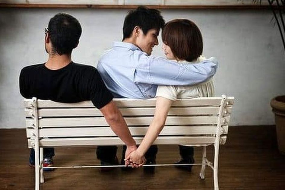 Delapan Tanda Wanita Gampang Selingkuh Salah Satunya Faktor Keturunan Delapan Tanda Wanita Gampang Selingkuh Salah Satunya Faktor Keturunan