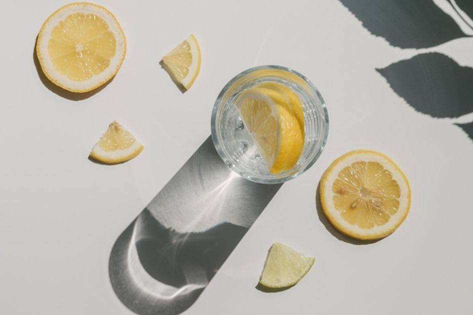 Wanita Ini Terkejut Dengan Perubahan Tubuhnya Setelah Rutin Minum Air Lemon Hangat Setiap Hari Selama Seminggu Semua Halaman Grid Id