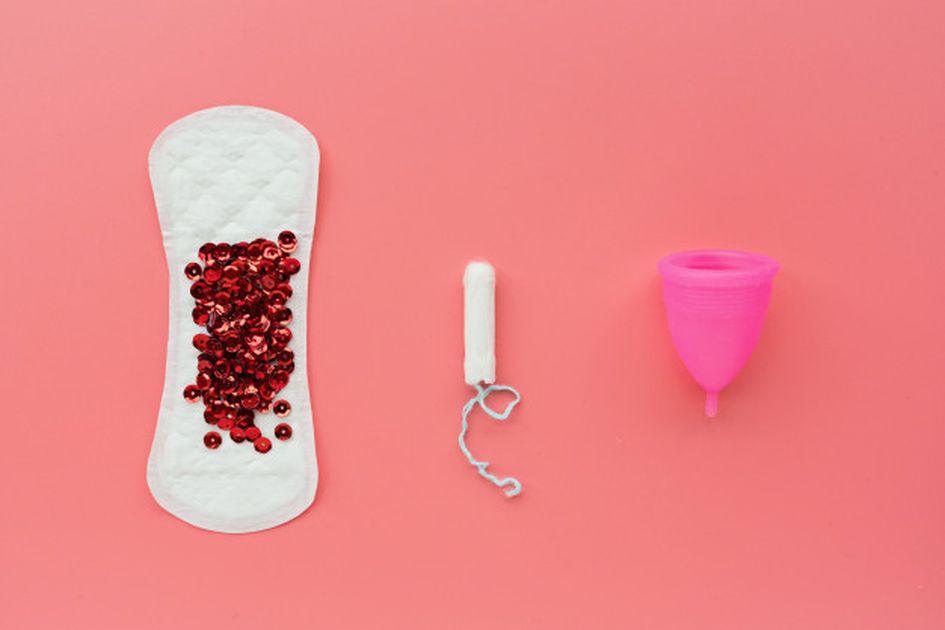 Pembalut VS Menstrual Cup, Mana yang Lebih Efektif Digunakan saat  Menstruasi?