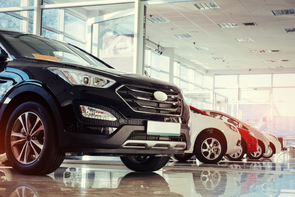 Hati Hati Rugi Simak Daftar Merek Mobil Yang Harganya Jatuh Saat Dijual Kembali Semua Halaman Grid Id