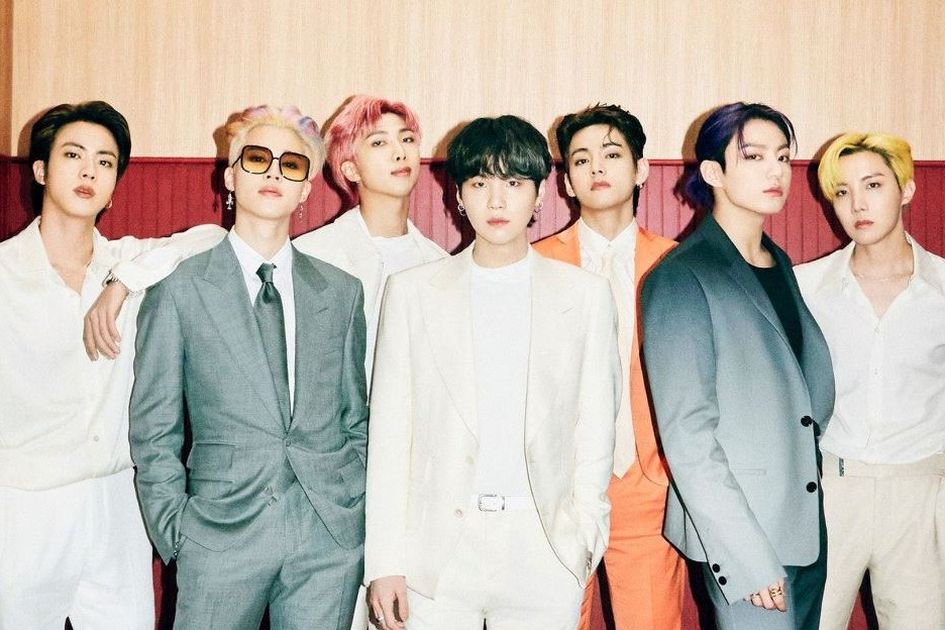 Meski Bikin Girang Dan Bikin Senyum Senyum Sendiri Arti Mimpi Bertemu Dengan Artis Terkenal Ternyata Memiliki Makna Ini Meski Bikin Girang Dan Bikin Senyum Senyum Sendiri Arti Mimpi Bertemu Dengan Artis Terkenal Ternyata Memiliki Makna Ini