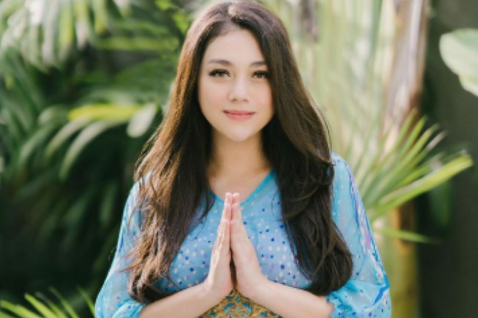 Pantas Saja Selalu Ceria Dan Tegar Meski Ditimpa Permasalahan Rumah Tangga Yang Tak Kunjung Kelar Tenyata Inilah Arti Nama Celine Evangelista Yang Memiliki Makna Cukup Dalam