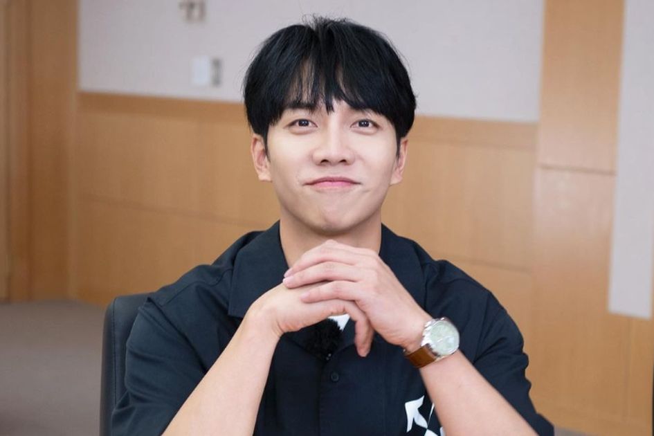 Lee Seung Gi Akhirnya Gugat CEO Hook Entertainment, Muak Dikadali Terus Sama Bos Agensi, Baru Sadar Tak Hanya Gaji Nyanyi yang Ditilep Lee Seung Gi Akhirnya Gugat CEO Hook Entertainment, Muak Dikadali Terus Sama Bos Agensi, Baru Sadar Tak Hanya Gaji Nyanyi yang Ditilep