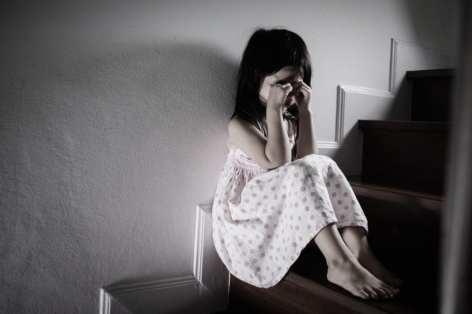 Pinkan Mambo bersama anak-anaknya