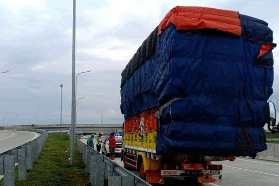 Truk ODOL Mulai Ditertibkan, Tinggi Kendaraan Maksimal 4,2 Meter