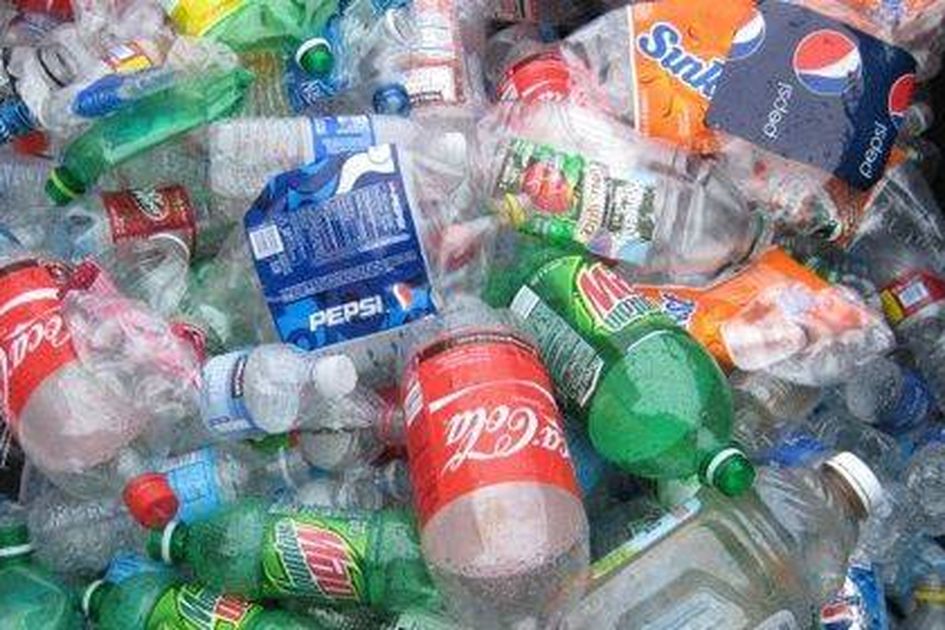 Botol Plastik Numpuk Di Rumah Jangan Dibuang Sulap Yuk Jadi Tempat Pensil Kece Dan Ramah Lingkungan Ini