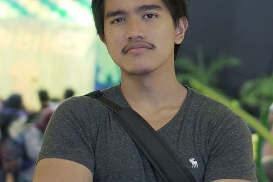 Ketika Anak Bungsu Jokowi Kaesang Pangarep Disebut Arogan Oleh Netizen Ketika Anak Bungsu Jokowi Kaesang Pangarep Disebut Arogan Oleh Netizen
