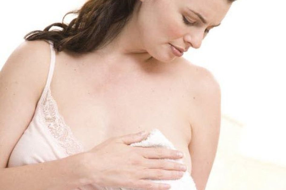 Nyeri Payudara Saat Menstruasi Apakah Normal : Anak Mulai Menstruasi