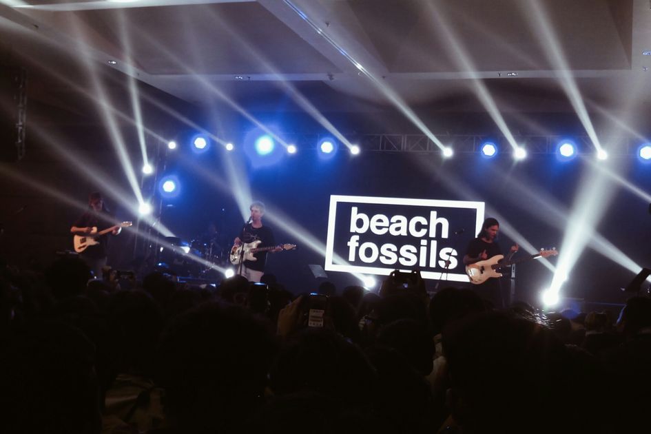 Beach Fossils Bawain Setlist Minimalis di Jakarta, 'Sugar' Nggak Dibawain!