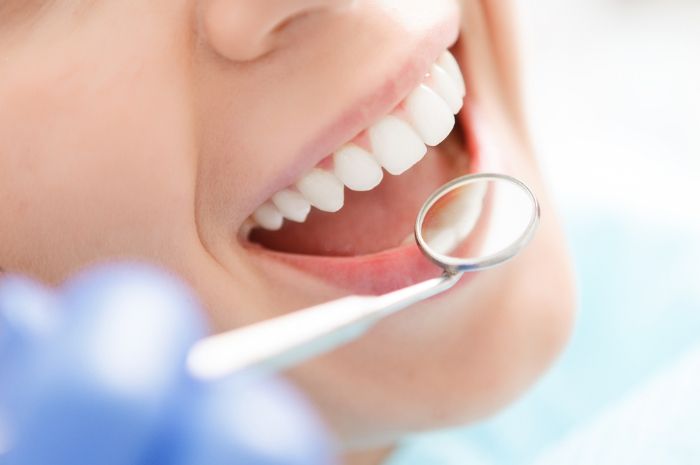 3 Cara Sederhana untuk Menjaga Kesehatan Gigi dan Mulut, yuk Simak!