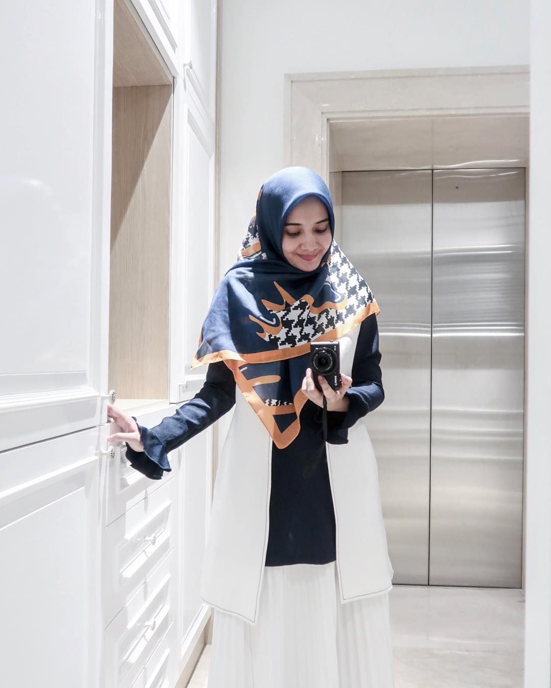 Desain Baju Zaskia Sungkar Terbaru | Klopdesain