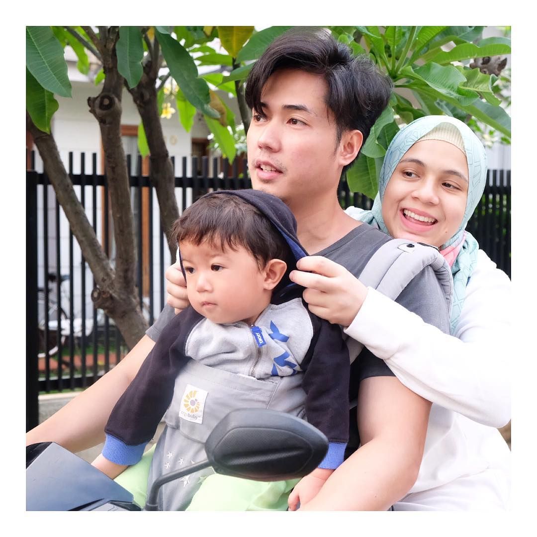 5 Potret Harmonisnya Keluarga Rizky Kinos Dan Nycta Gina 5 Potret Harmonisnya Keluarga Rizky Kinos Dan Nycta Gina