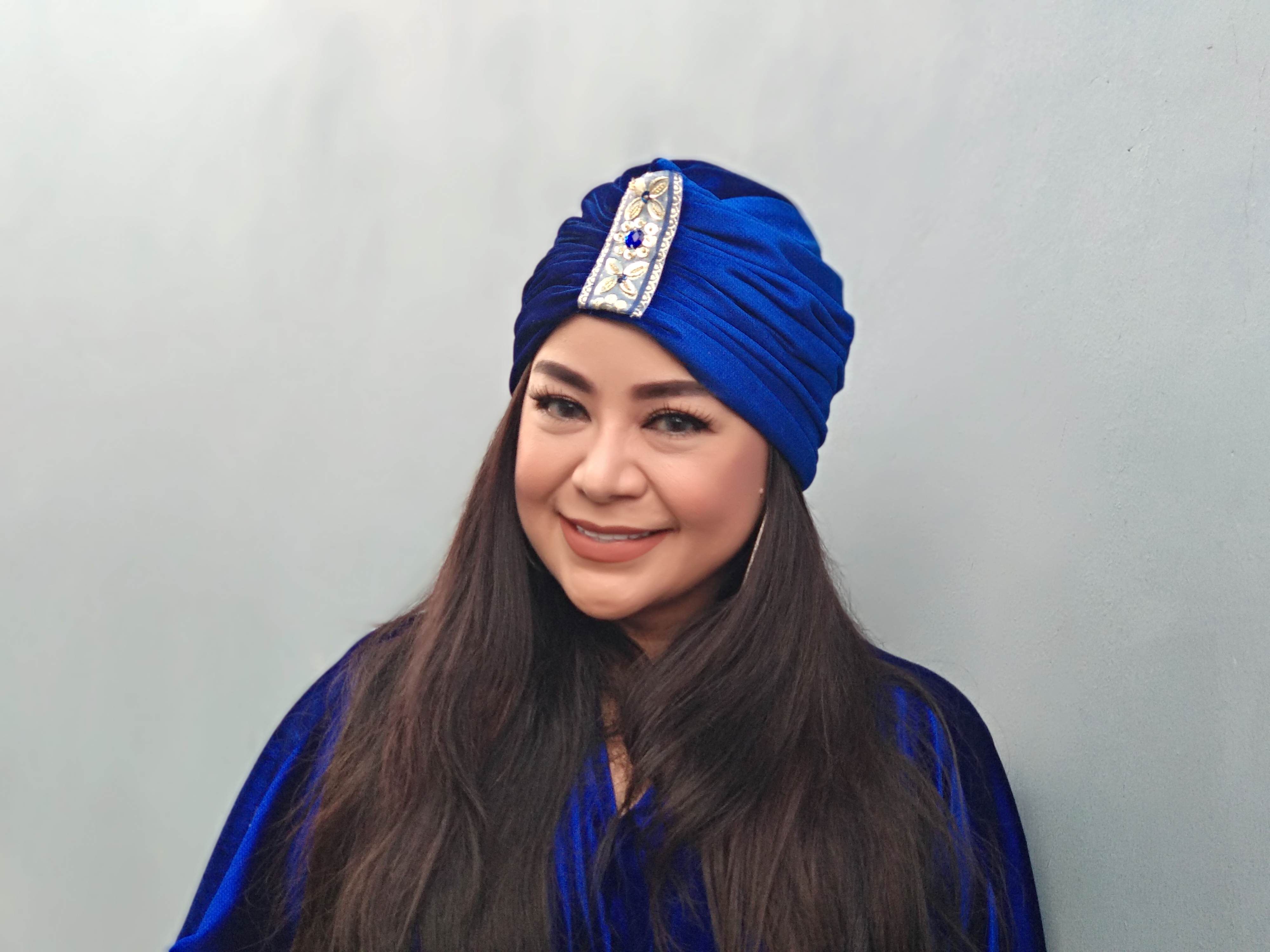 Berdamai Anisa Bahar Hadiahi Juwita Sebuah Turban Hasil Jahitan Tanganya Semua Halaman Grid Berdamai Anisa Bahar Hadiahi Juwita Sebuah Turban Hasil Jahitan Tanganya Semua Halaman Grid