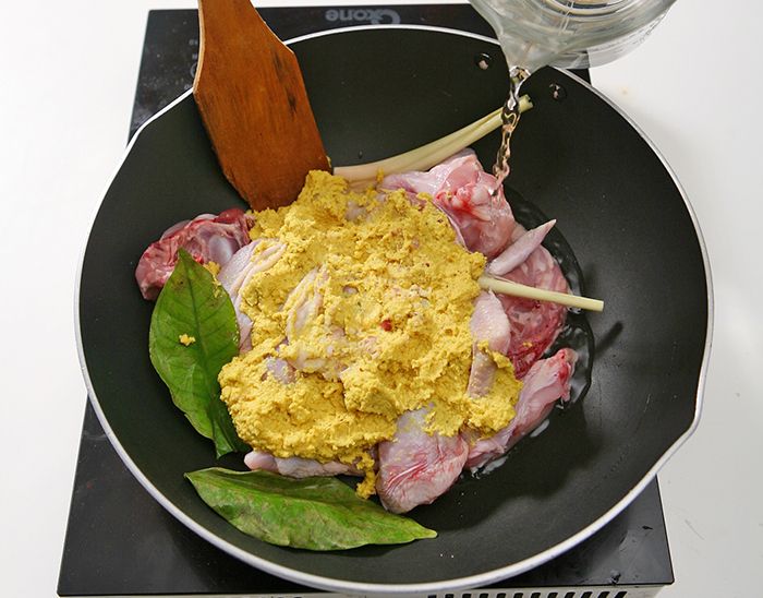 Jadi Rahasia Pedagang Ayam Goreng, Begini Cara Masak Daging Ayam agar