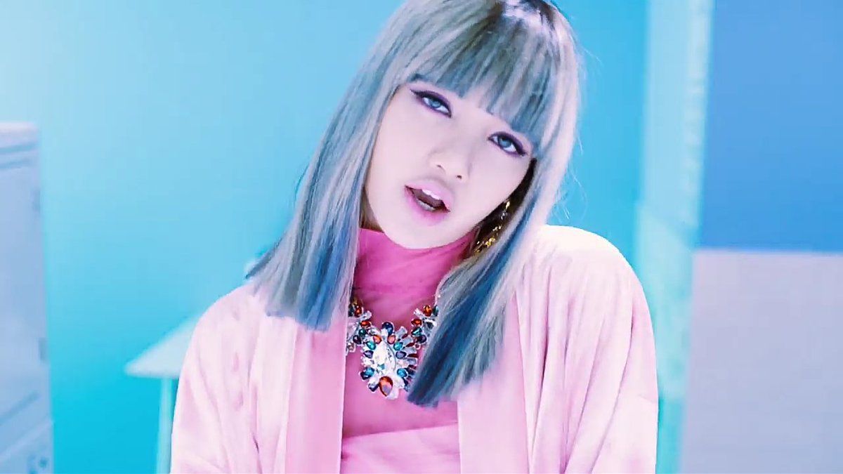 10 Penampilan Mempesona Dari BLACKPINK Yang Keren Banget Favorit