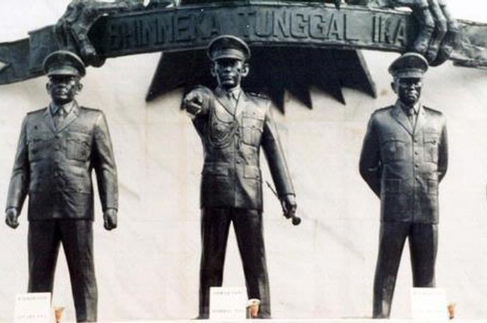 Berita Pasukan Terbaru Hari Ini Menilik Ketegangan Peristiwa Kemanusiaan G30s Penyebab Sulitnya Evakuasi Jenazah Korban Hingga Detik Detik Penggalian Mayat Pembuangan Lubang Buaya Pakai Peralatan Khusus Pasukan Katak