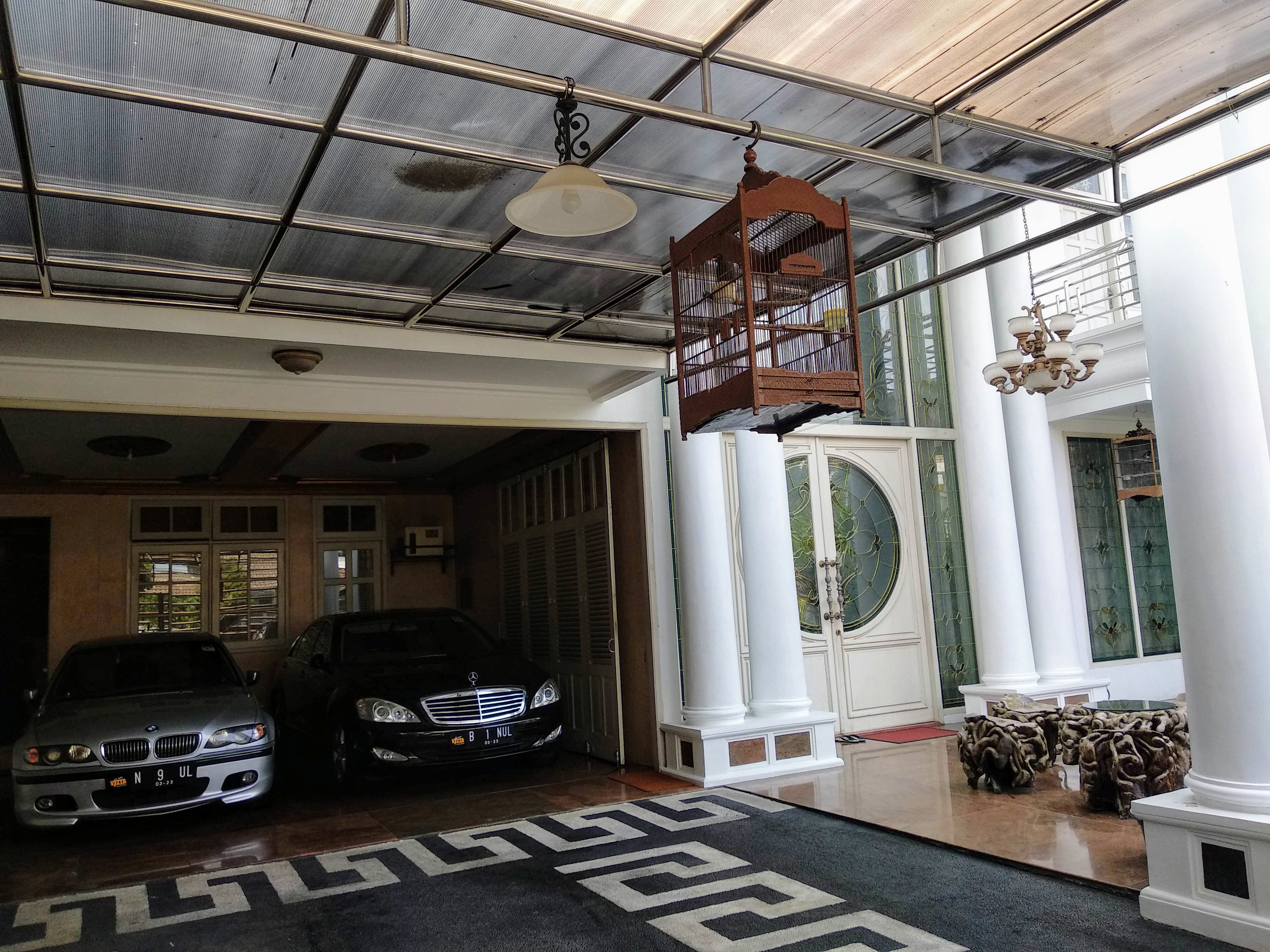 Pasca Perseteruan dengan Rhoma Irama Begini Kondisi Rumah Mewah Inul Daratista Semua Halaman Grid ID
