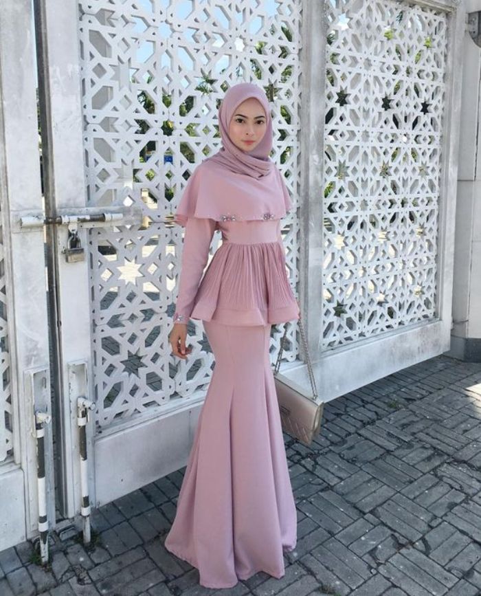 Model Baju  Wisuda Tanpa  Hijab  Your Hijab  Style