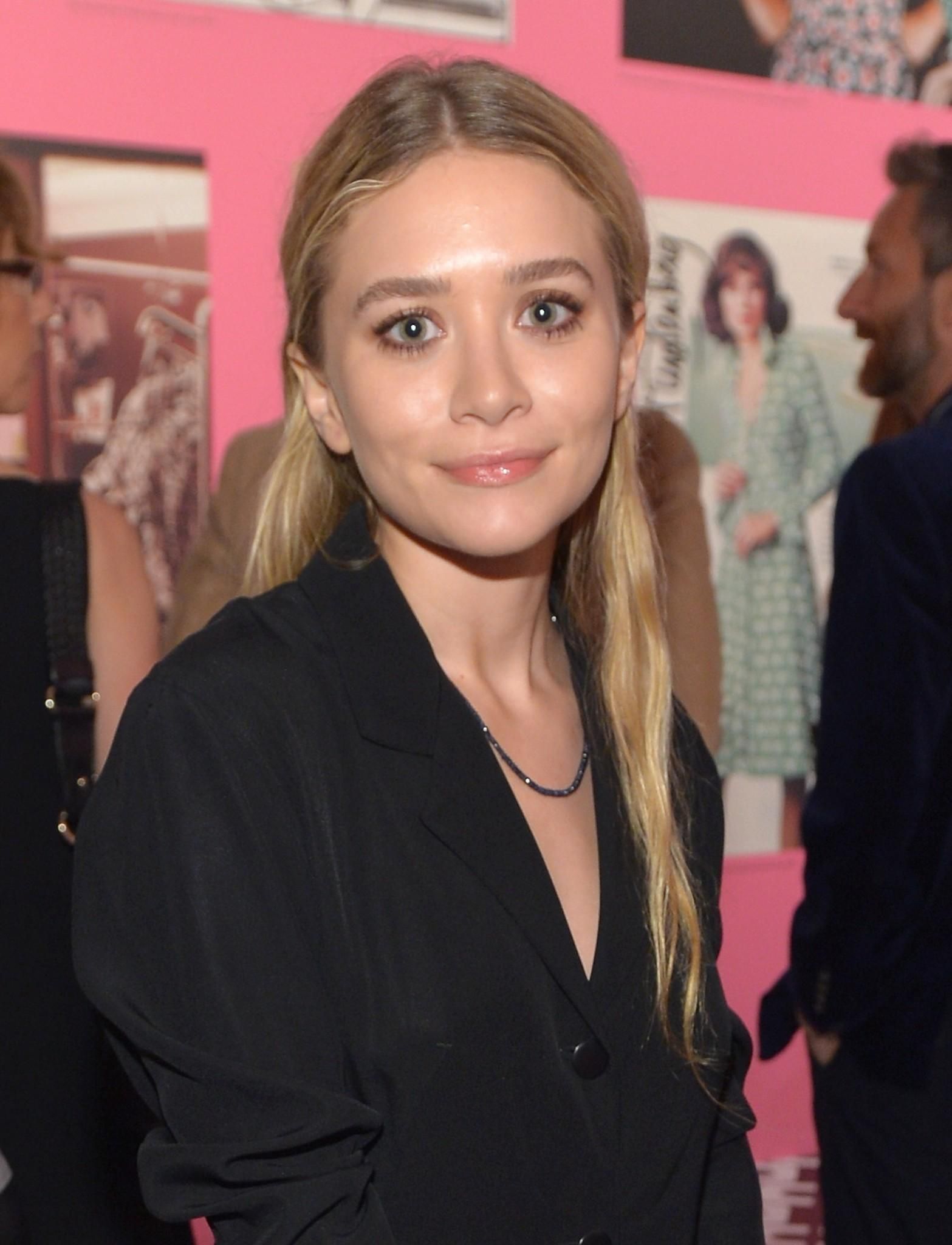 5 Artis Hollywood yang Pernah Menderita Anoreksia Karena Diet Ekstrem Semua Halaman Stylo ID
