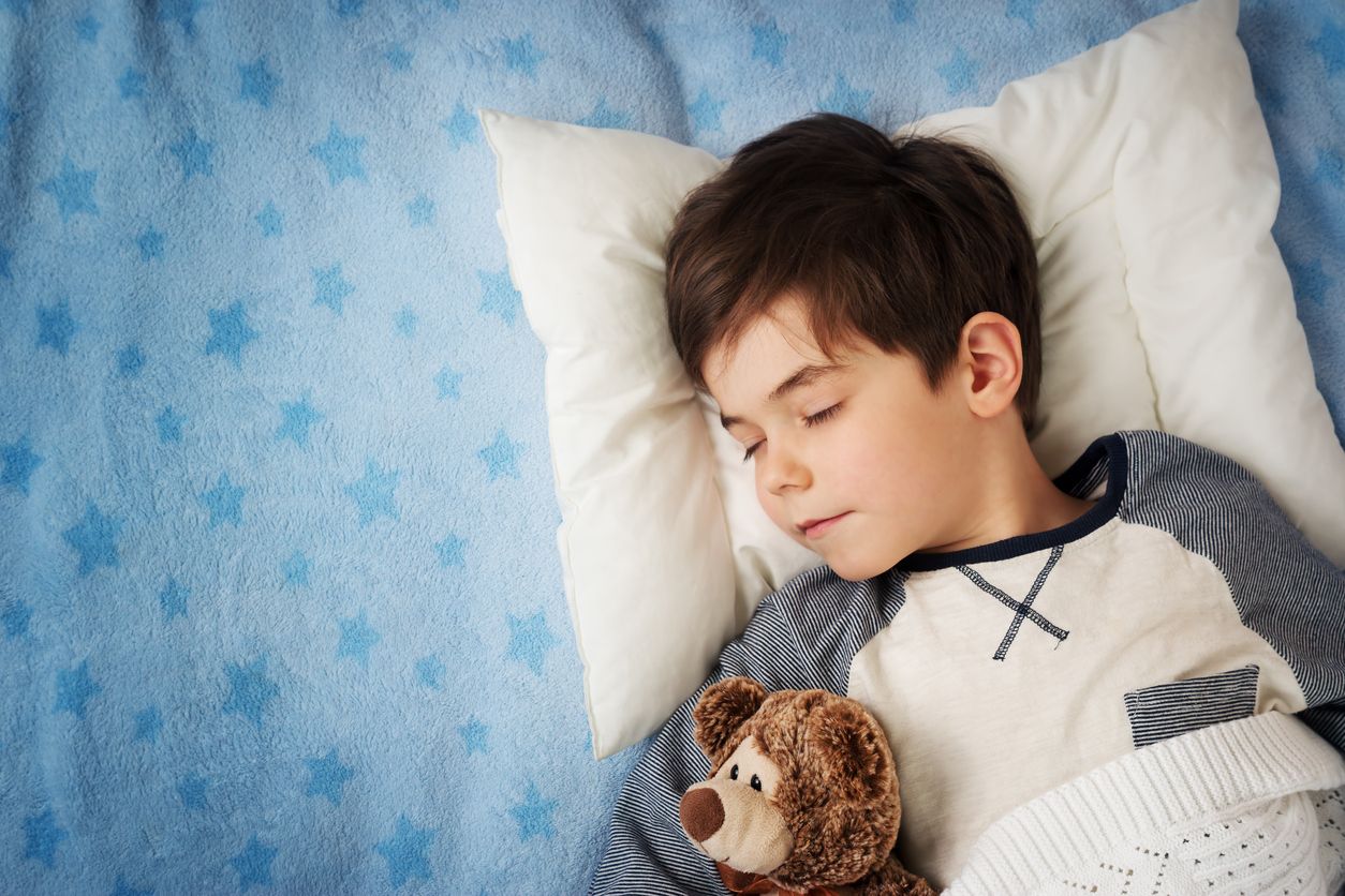 Apa Kamu Takut Tidur dalam Gelap? Padahal Tidur dalam Gelap Bermanfaat
