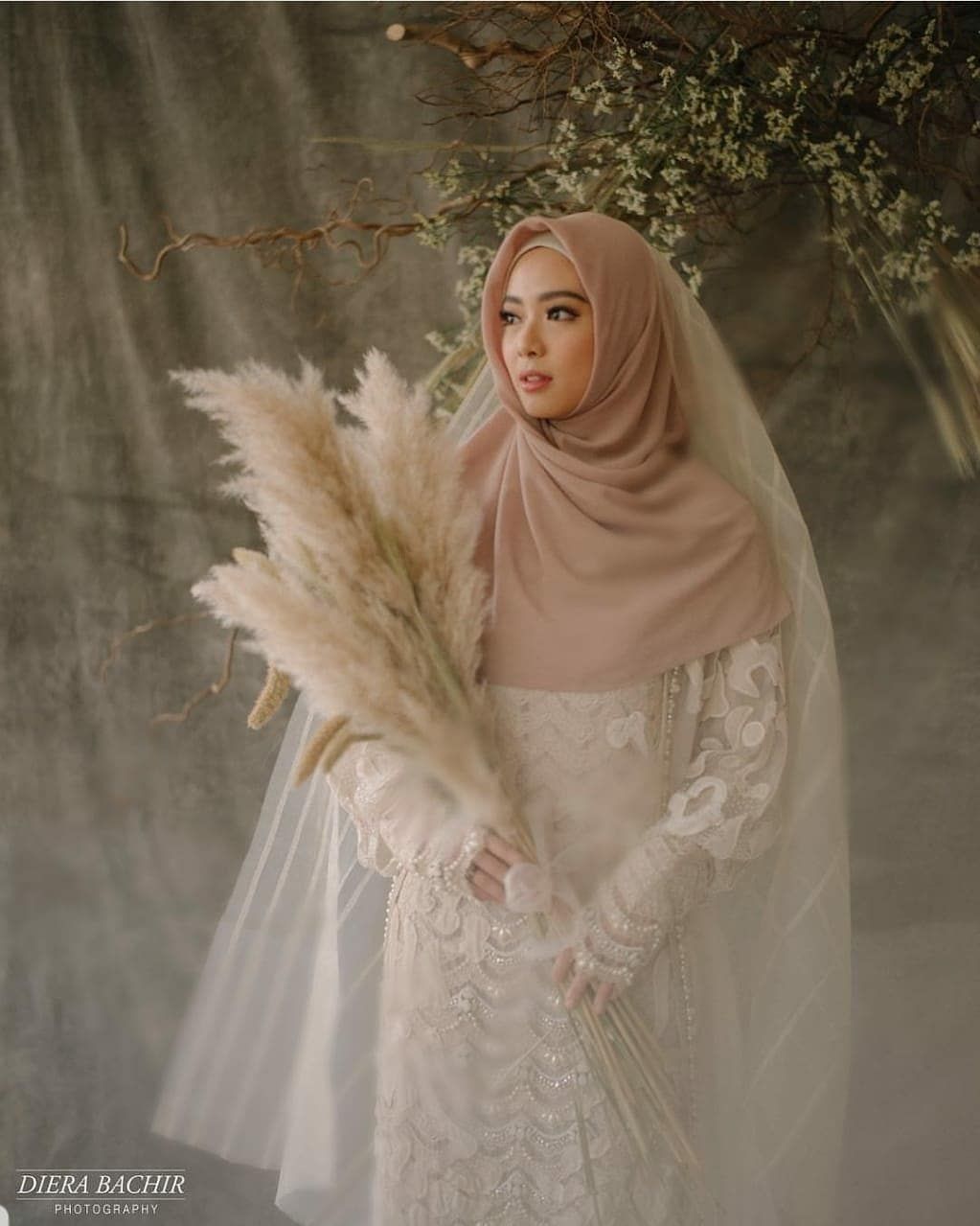 Tren Pengantin Hijab 2019 Dari Desainer Muslimah Irna Mutiara
