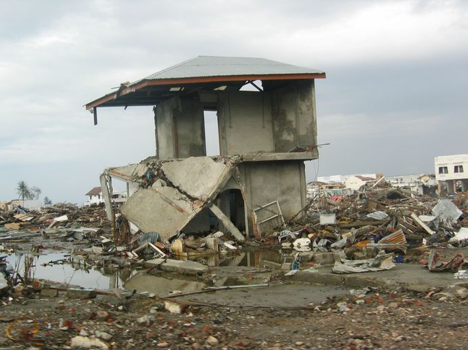 Mengenang Tsunami Aceh Bencana Terparah Yang Menewaskan Ratusan